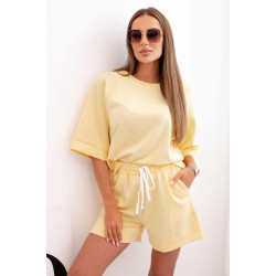 Sieviešu komplekts dzeltenā krāsā Nika Sieviešu komplekts dzeltenā krāsā Nika