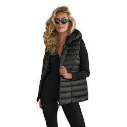 Sieviešu melna jaka ar kapuci Senti Sieviešu melna jaka ar kapuci Senti