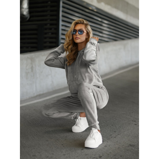 Sieviešu pelēks velūra kostīms Homey Sieviešu uzvalki