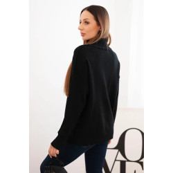 Sieviešu melns džemperis ar augstu apkakli Larsi Sieviešu melns džemperis ar augstu apkakli Larsi