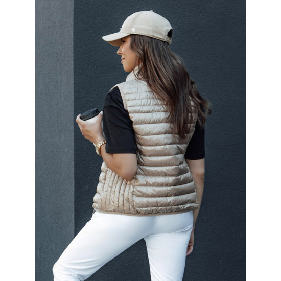 Stilīga brūna sieviešu veste Sieviešu vestes