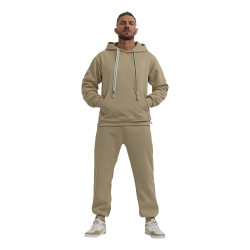 Vīriešu brūns uzvalks Ulanā Vīriešu brūns uzvalks Ulanā