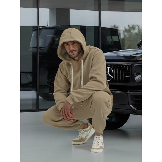 Vīriešu brūns uzvalks Ulanā Vīriešu uzvalki