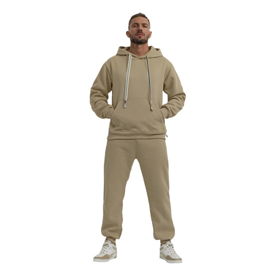 Vīriešu brūns uzvalks Ulanā Vīriešu uzvalki