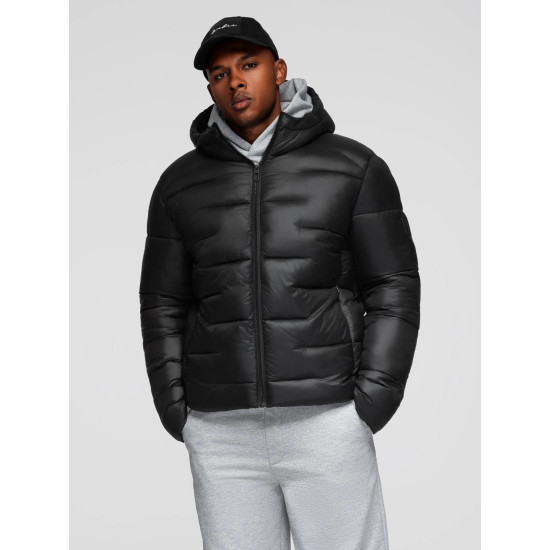 Vīriešu melna jaka Norbe. Vīriešu jakas un mēteļi