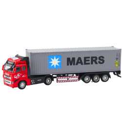 Kravas automašīna ar konteineru un atveramām durvīm