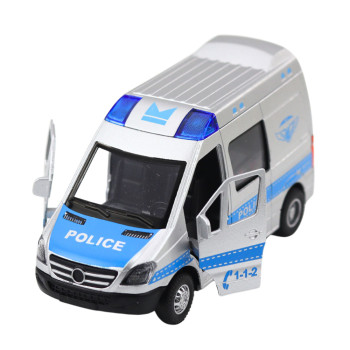 Policijas automašīna ar gaismas un draudu efektu