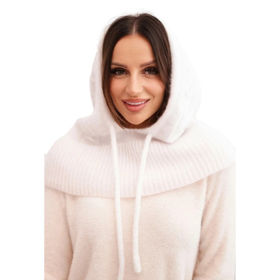 Sieviešu balta cepure Berlin