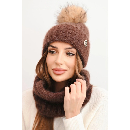 Sieviešu brūna cepure un šalle Nora