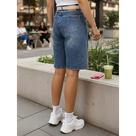 Women's blue denim shorts with belt Blue
