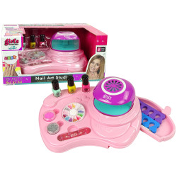 Nagu lakas komplekts ar nagu žāvētāju