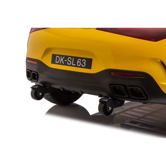 Dzeltens elektromobilis Mercedes AMG SL63 Elektriskās mašīnas bērniem