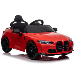 Sarkans BMW M4 elektromobilis