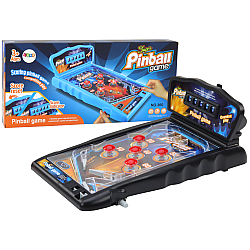 Pinballa arkādes spēle ar rezultātu tabulu