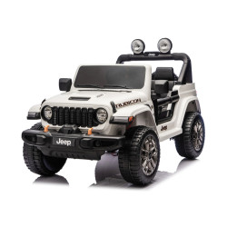 Balts elektriskais automobilis Jeep Rubicon DK-JWR556