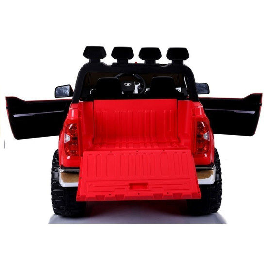 Sarkans Toyota Tundra elektromobilis