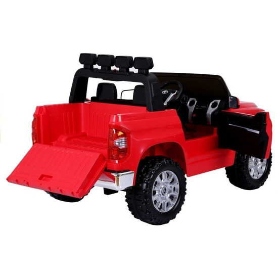 Sarkans Toyota Tundra elektromobilis