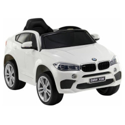 Balts BMW X6 elektromobilis