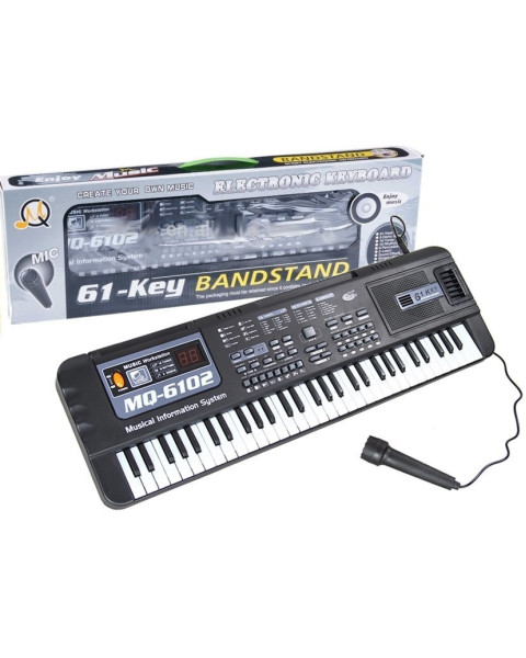 Melns pianīns ar 61 taustiņu un mikrofonu mācībām.