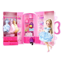 Lelles modelis un apģērbu komplekts