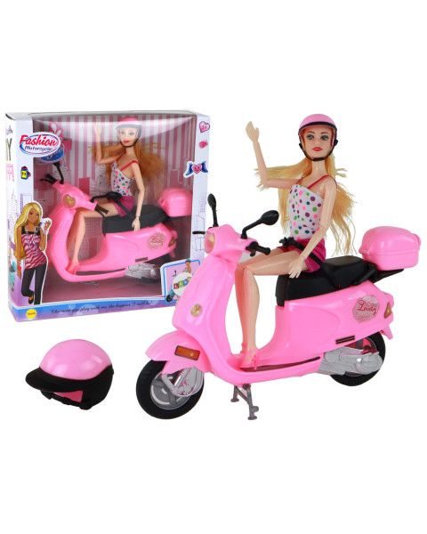 Lelle ar motorollera komplektu.