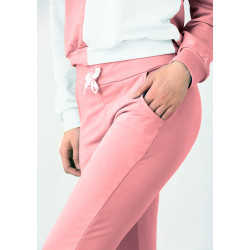 Rozā sieviešu sporta kostīms Rubi Rozā sieviešu sporta kostīms Rubi