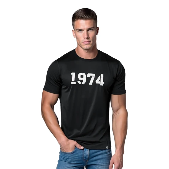 Vīriešu melns T-krekls numurs T-krekls ar saukļiem