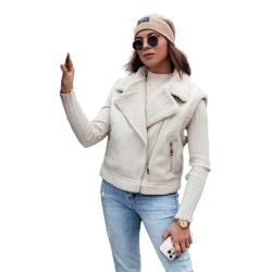 Sieviešu balta veste ar vilnas kažokādu