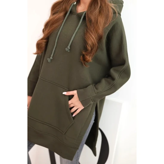 Sieviešu šokolādes krāsas džemperis ar kabatu. Džemperi ar kapuci