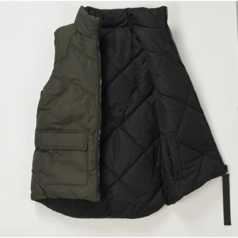 Sieviešu tumši zaļā veste „Style“