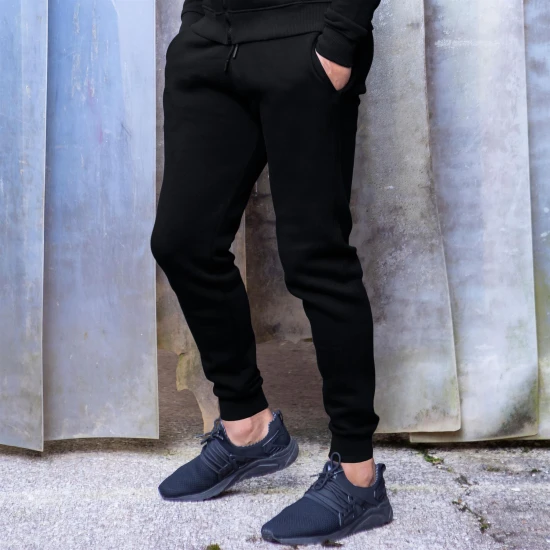 Melns treniņtērps ar kapuci vīriešiem PK3030