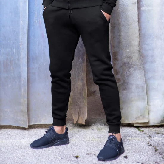 Melns treniņtērps ar kapuci vīriešiem PK3030