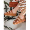Sieviešu brūnas flip flops Flip ZY0868