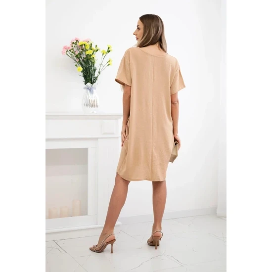 Brūna kleita ar kabatām un kulonu Deli Kleitas sievietēm