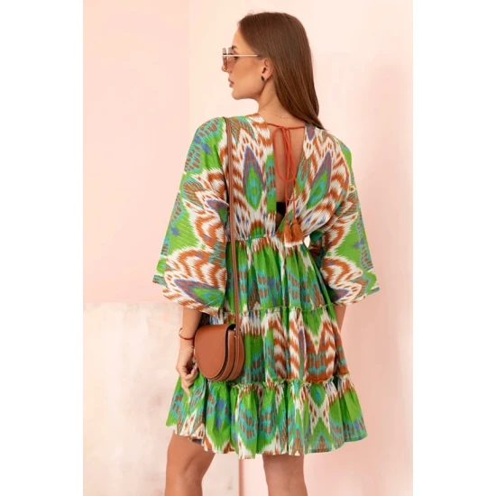 Sieviešu zaļa kleita ar platām piedurknēm Wave 32641