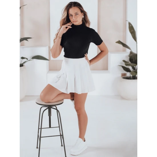 Sieviešu melns džemperis Bela Sieviešu džemperi