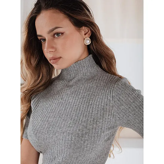 Damski sweter w kolorze szarym Swetry damskie
