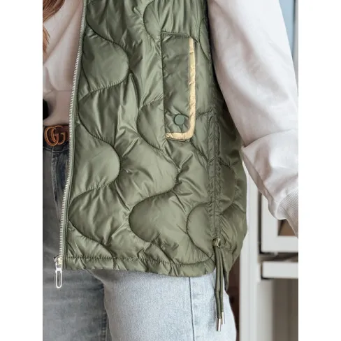 Sieviešu zaļā veste Vesolita Sieviešu vestes