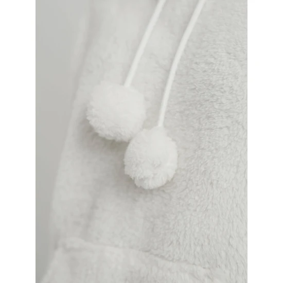 Sieviešu balts džemperis ar kapuci Nara Džemperi ar kapuci