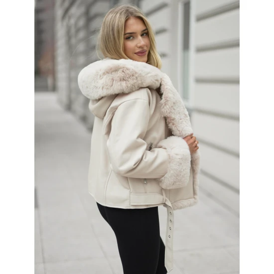 Sieviešu balta jaka ar kažokādu Nikol