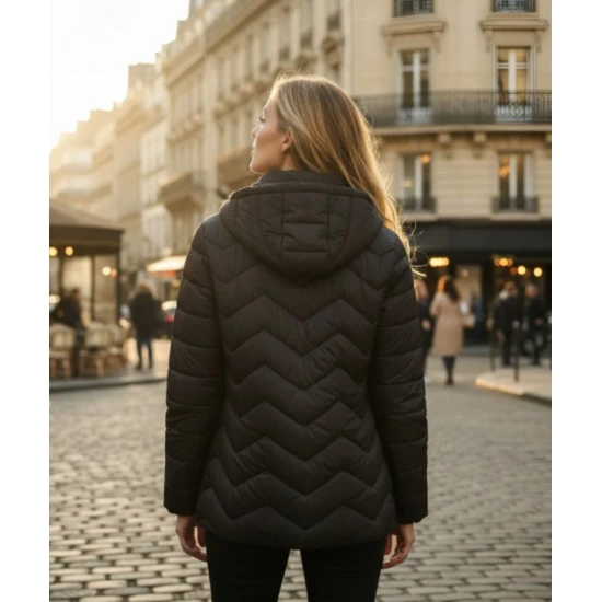 Melna stepēta jaka Amel Sieviešu jakas