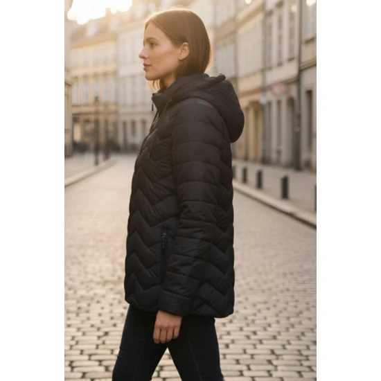 Melna stepēta jaka Amel Sieviešu jakas