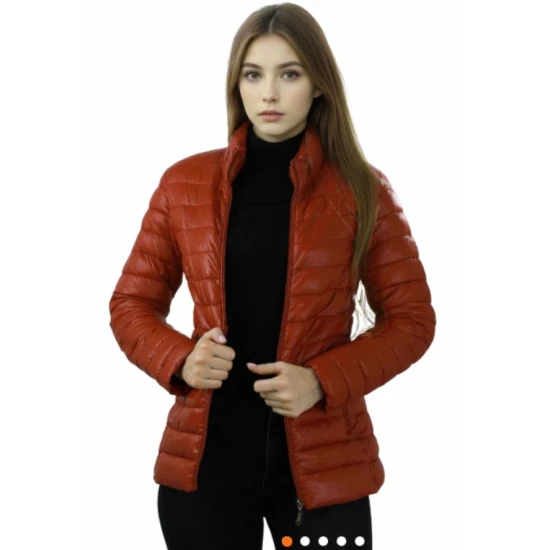 Sieviešu bordo krāsas jaka Tina Sieviešu jakas