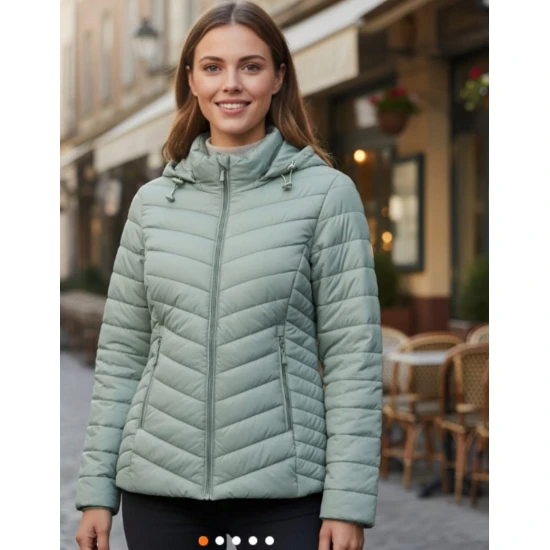 Sieviešu zaļa jaka ar kapuci Enit Sieviešu jakas