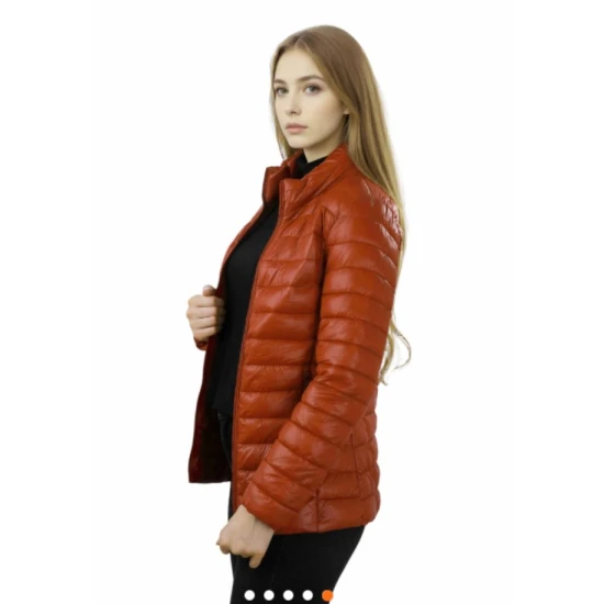 Sieviešu bordo krāsas jaka Tina Sieviešu jakas