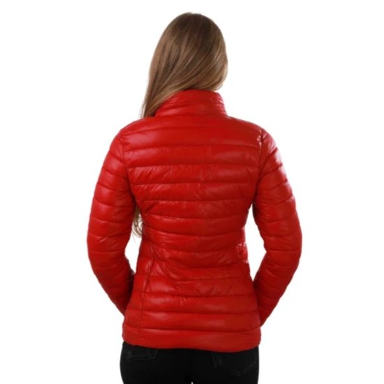 Sieviešu jaka sarkanā krāsā Tina Sieviešu jakas