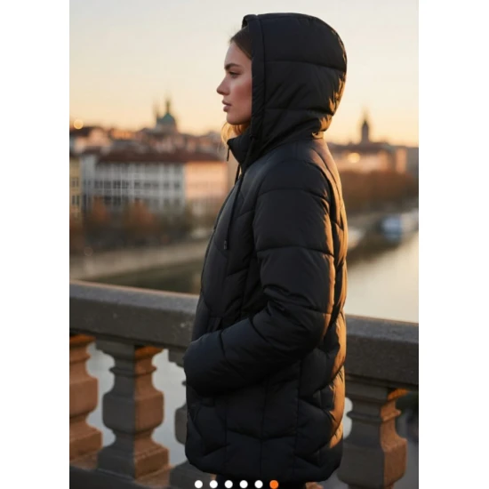 Camil sieviešu jaka melnā krāsā Sieviešu jakas