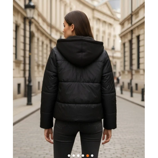 Sieviešu jaka Alin melnā krāsā Sieviešu jakas