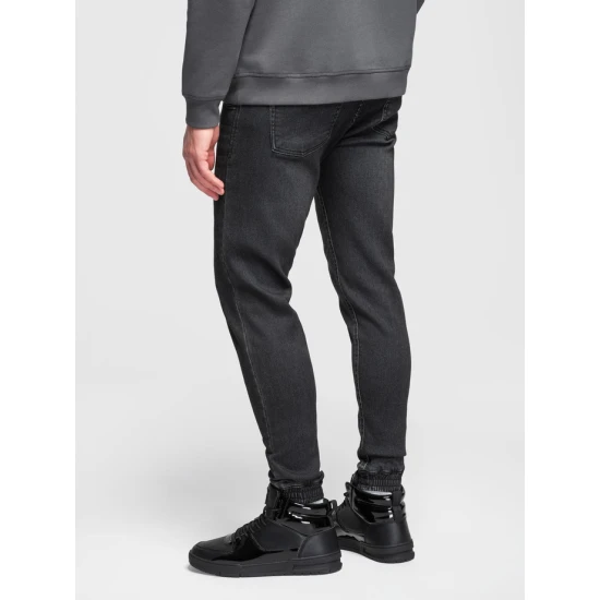 Vīriešu melni džinsi ar savelkamu vidukli Patrick