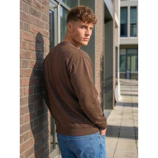 Vīriešu tumši brūns džemperis ar kapuci Tērauds Džemperi bez kapuciņiem